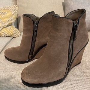 Vince Camuto Women's Jeffers...leather in size 7.5